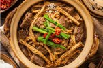 Món bò hầm măng giàu vi chất.jpg